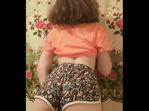 ❤️ Garota jovem e sexy tirando seus shorts da câmera ️❌ Porno fodido em pt-br.higlass.ru ❌️